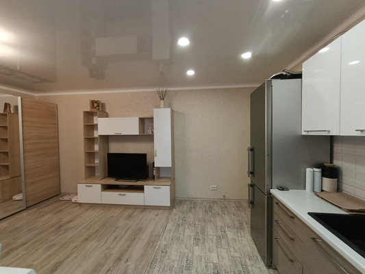 Продам двухкомнатную (2-комн.) квартиру, Гущина ул, 153кв, Барнаул г