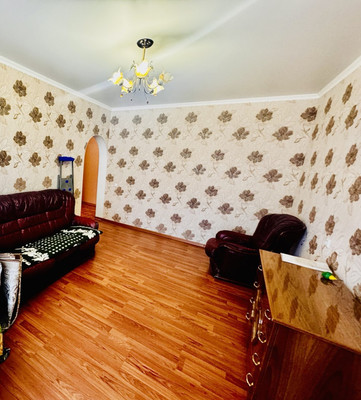 Продам двухкомнатную (2-комн.) квартиру, Рокоссовского ул, 26, Ишим г