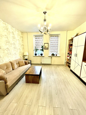 Продам однокомнатную (1-комн.) квартиру, 43-й Армии ул, 23, Подольск г