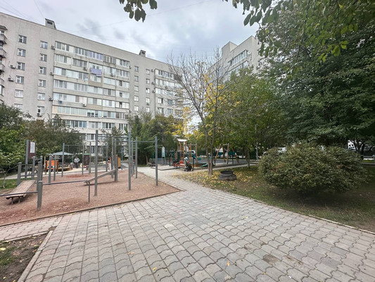 Продам однокомнатную (1-комн.) квартиру, И.Г.Лексина ул, 54, Симферополь г