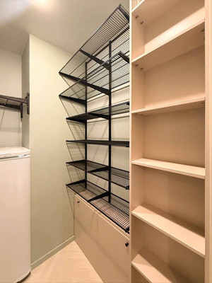 Продам трехкомнатную (3-комн.) квартиру, Седова ул, 65а/6, Иркутск г