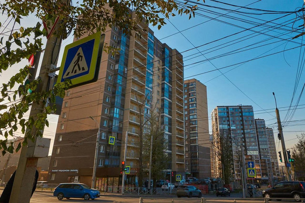 Продам трехкомнатную (3-комн.) квартиру, Седова ул, 65а/6, Иркутск г