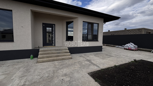 Продам дом, Одесская ул, 91, Крымск г, 0 км от города