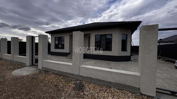 Продам дом, Одесская ул, 91, Крымск г, 0 км от города