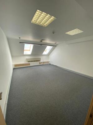 Сдам офисное помещение 105,1 м2, Нижний Кисловский пер, 5 1, Москва г