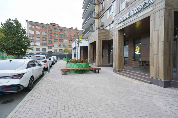 Продам трехкомнатную (3-комн.) квартиру, Колхозная ул, 5, Краснодар г