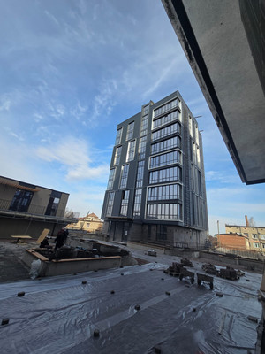 Продам трехкомнатную (3-комн.) квартиру, Горького ул, 29к2, Нальчик г