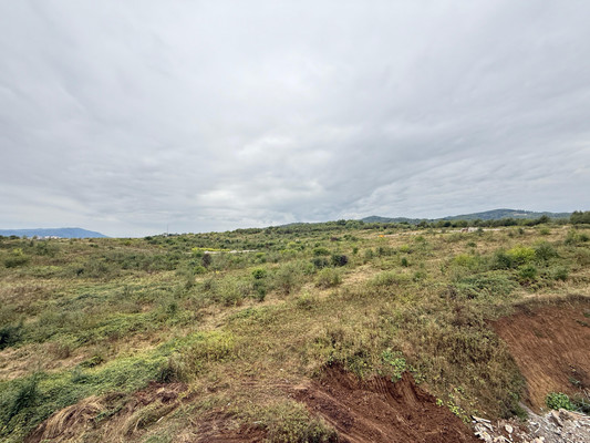 Продам двухкомнатную (2-комн.) квартиру, Солнечная ул, 10, Нальчик г