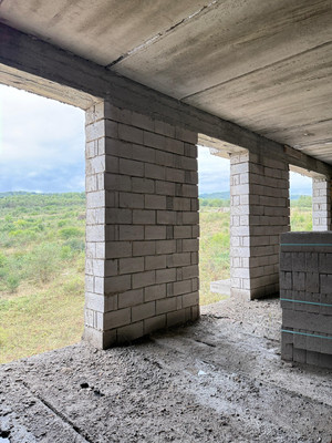 Продам двухкомнатную (2-комн.) квартиру, Солнечная ул, 10, Нальчик г