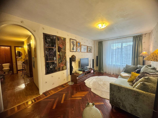 Продам двухкомнатную (2-комн.) квартиру, Славы пр-кт, 2к2, Санкт-Петербург г