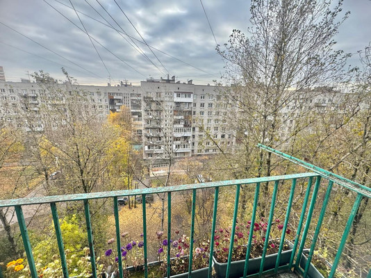 Продам двухкомнатную (2-комн.) квартиру, Славы пр-кт, 2к2, Санкт-Петербург г