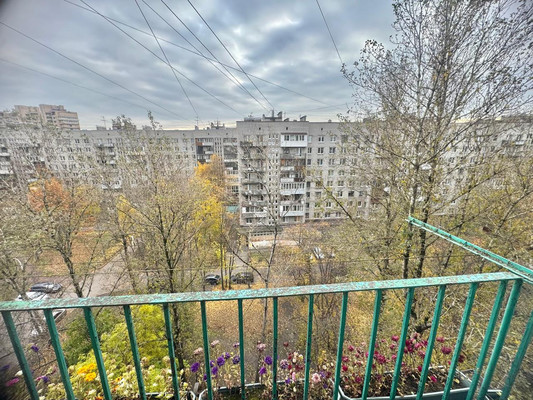 Продам двухкомнатную (2-комн.) квартиру, Славы пр-кт, 2к2, Санкт-Петербург г