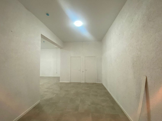 Продам коммерческое помещение 55,7 м2, им. Героя Яцкова И.В. ул, 19к1, Краснодар г