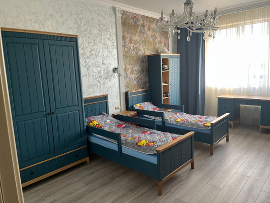 Продам трехкомнатную (3-комн.) квартиру, Ясеневая ул, 5к1, Сосенки д