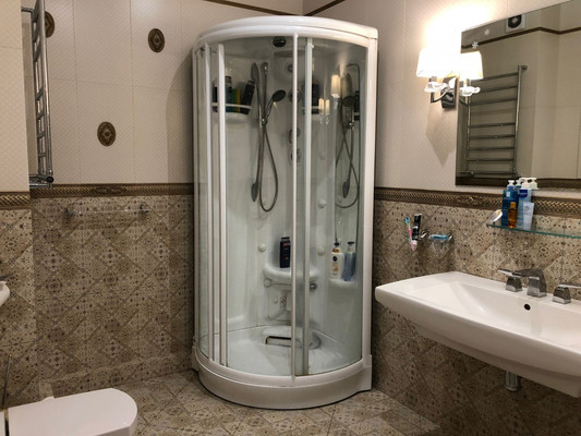 Продам трехкомнатную (3-комн.) квартиру, Ясеневая ул, 5к1, Сосенки д