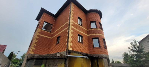 Продам коттедж, Центральная ул, 44/1, Клишева д, 0 км от города