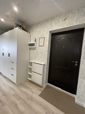 Продам двухкомнатную (2-комн.) квартиру, Западный Обход ул, 42к8, Краснодар г