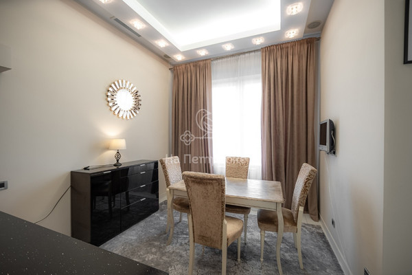 Продам многокомнатную квартиру, Мосфильмовская ул, 70к3, Москва г