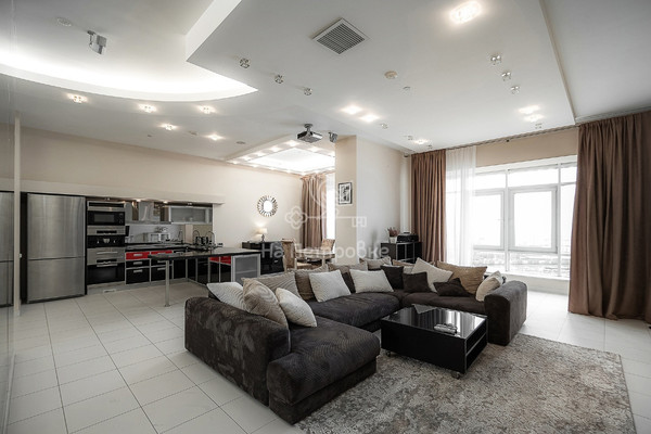 Продам многокомнатную квартиру, Мосфильмовская ул, 70к3, Москва г