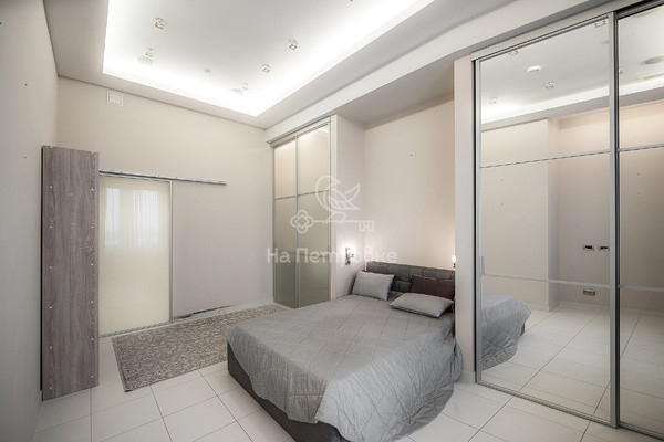 Продам многокомнатную квартиру, Мосфильмовская ул, 70к3, Москва г