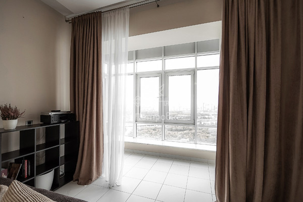 Продам многокомнатную квартиру, Мосфильмовская ул, 70к3, Москва г