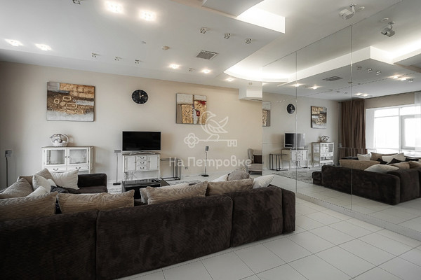 Продам многокомнатную квартиру, Мосфильмовская ул, 70к3, Москва г