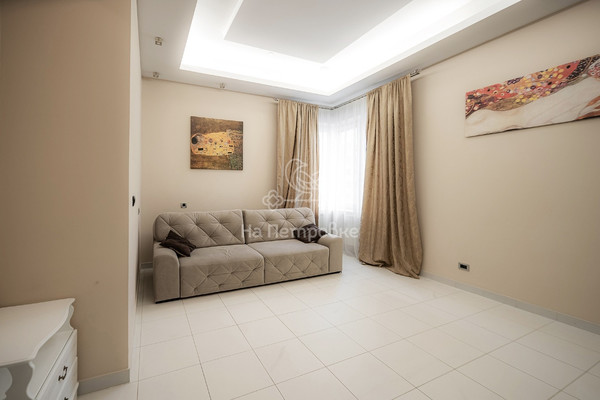 Продам многокомнатную квартиру, Мосфильмовская ул, 70к3, Москва г