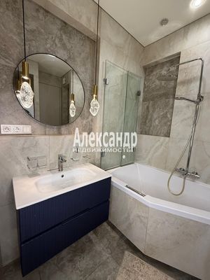 Продам двухкомнатную (2-комн.) квартиру, Петергофское ш, 45, Санкт-Петербург г