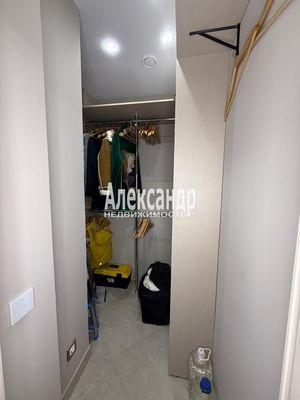 Продам двухкомнатную (2-комн.) квартиру, Петергофское ш, 45, Санкт-Петербург г