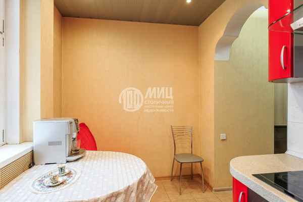 Продам однокомнатную (1-комн.) квартиру, Матвеевская ул, 36, Москва г