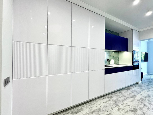 Сдам трехкомнатную (3-комн.) квартиру, Ленина (Молдовка мкр) ул, 298кб, Сочи г