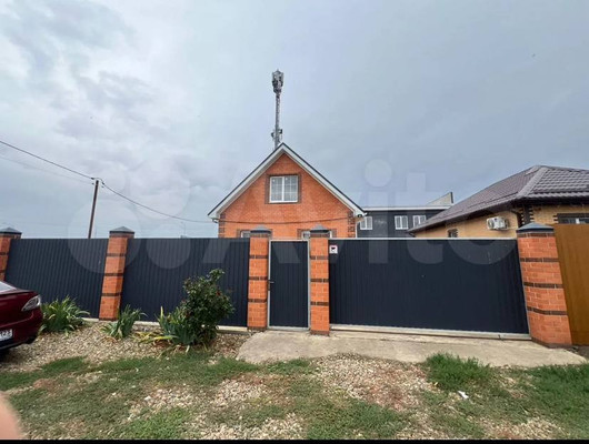 Продам дом, им. Цезаря Куникова ул, 28, Южный п, 0 км от города