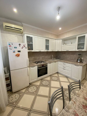 Продам двухкомнатную (2-комн.) квартиру, им. Мусоргского М.П. ул, 1/4, Краснодар г