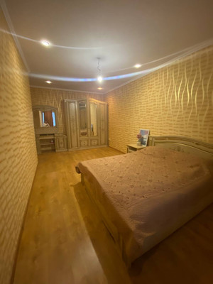 Продам двухкомнатную (2-комн.) квартиру, им. Мусоргского М.П. ул, 1/4, Краснодар г