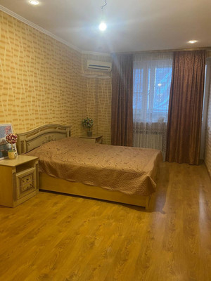 Продам двухкомнатную (2-комн.) квартиру, им. Мусоргского М.П. ул, 1/4, Краснодар г