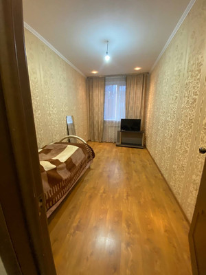 Продам двухкомнатную (2-комн.) квартиру, им. Мусоргского М.П. ул, 1/4, Краснодар г