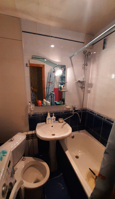 Продам однокомнатную (1-комн.) квартиру, Русская ул, 38а, Симферополь г