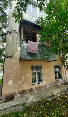 Продам однокомнатную (1-комн.) квартиру, Русская ул, 38а, Симферополь г