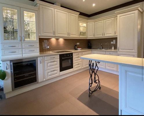 Продам многокомнатную квартиру, Мичуринский пр-кт, 34, Москва г