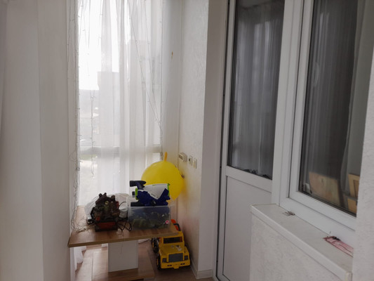 Продам двухкомнатную (2-комн.) квартиру, Мартовский пер, 1к2, Цемдолина с