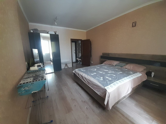 Продам двухкомнатную (2-комн.) квартиру, Мартовский пер, 1к2, Цемдолина с