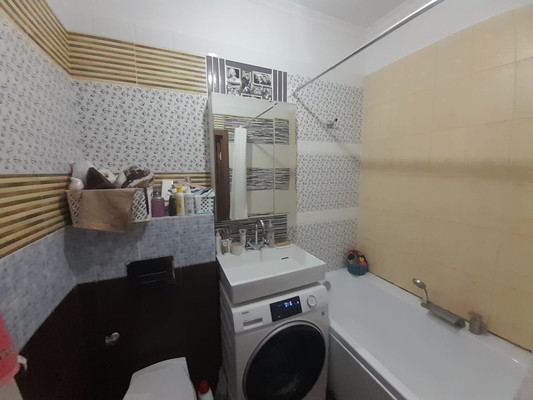 Продам двухкомнатную (2-комн.) квартиру, Мартовский пер, 1к2, Цемдолина с