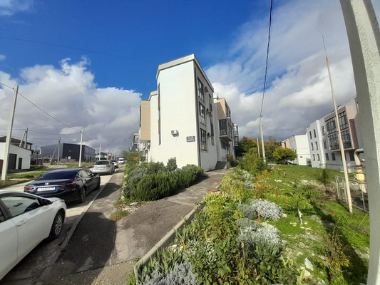 Продам двухкомнатную (2-комн.) квартиру, Мартовский пер, 1к2, Цемдолина с