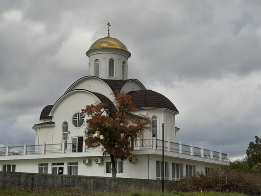 Продам двухкомнатную (2-комн.) квартиру, Мартовский пер, 1к2, Цемдолина с