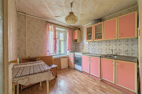 Продам однокомнатную (1-комн.) квартиру, Вадинская ул, 7, Пенза г