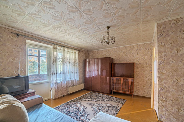 Продам однокомнатную (1-комн.) квартиру, Вадинская ул, 7, Пенза г