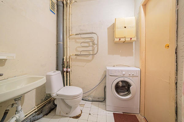 Продам однокомнатную (1-комн.) квартиру, Вадинская ул, 7, Пенза г