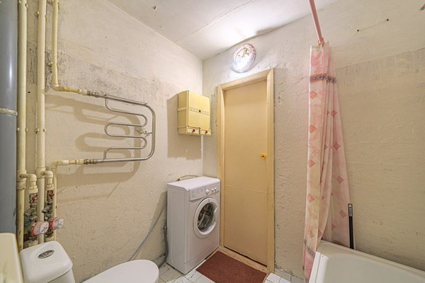 Продам однокомнатную (1-комн.) квартиру, Вадинская ул, 7, Пенза г