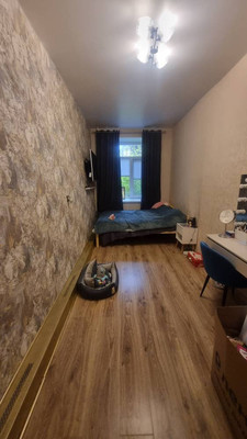 Продам трехкомнатную (3-комн.) квартиру, 16-я В.О. линия, 45, Санкт-Петербург г