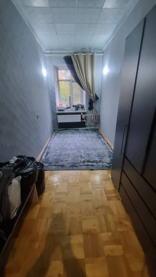 Продам трехкомнатную (3-комн.) квартиру, 16-я В.О. линия, 45, Санкт-Петербург г